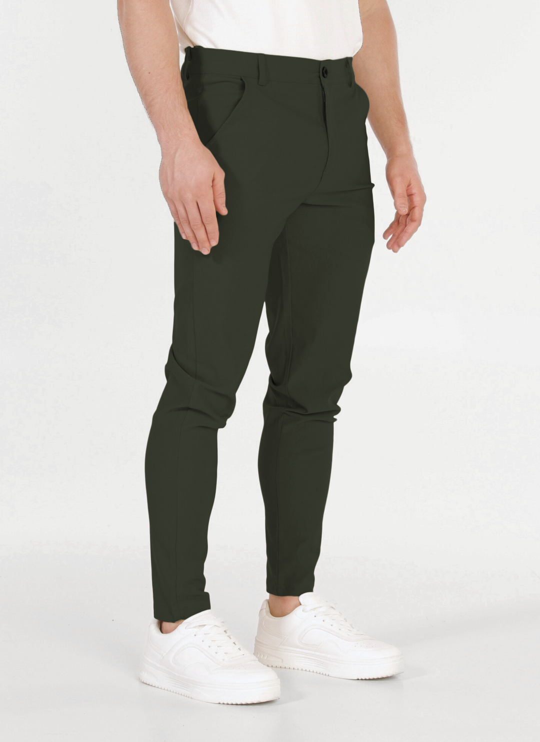 Leichte Chinos
