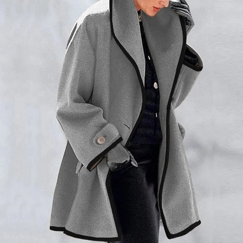 Agnes - Trenchcoat Style for Winter